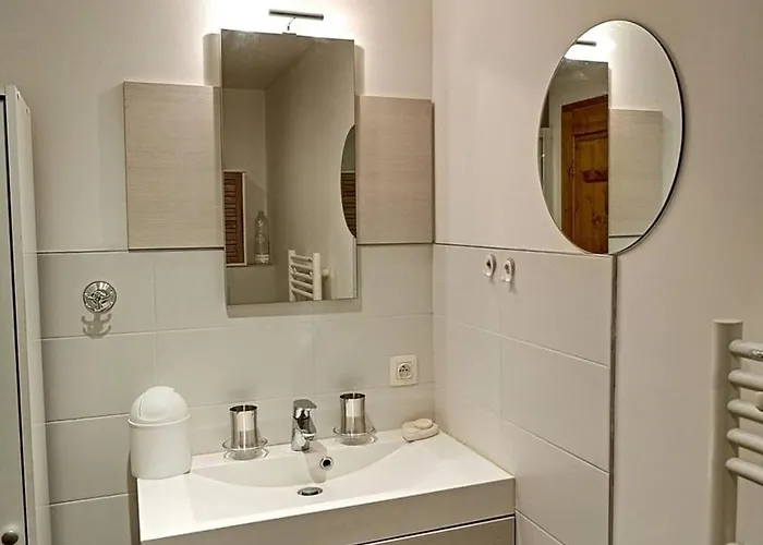 Apartament 2 Erine3a *